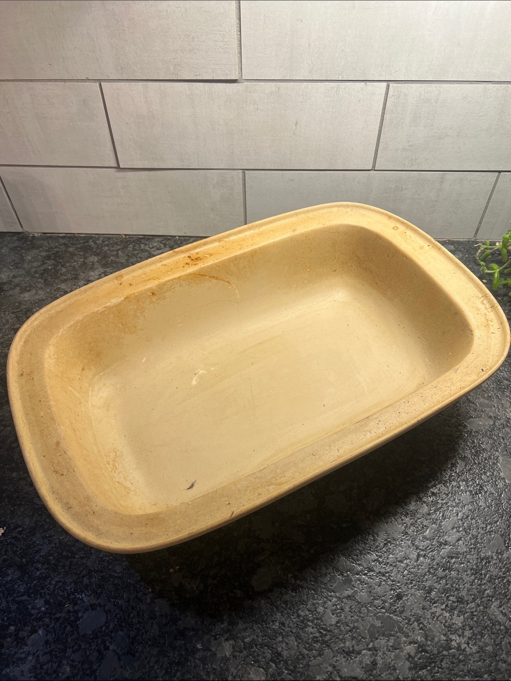 RETIRED  Pampered Chef Deep Stone Roaster Baking Dish. Heritage collection.